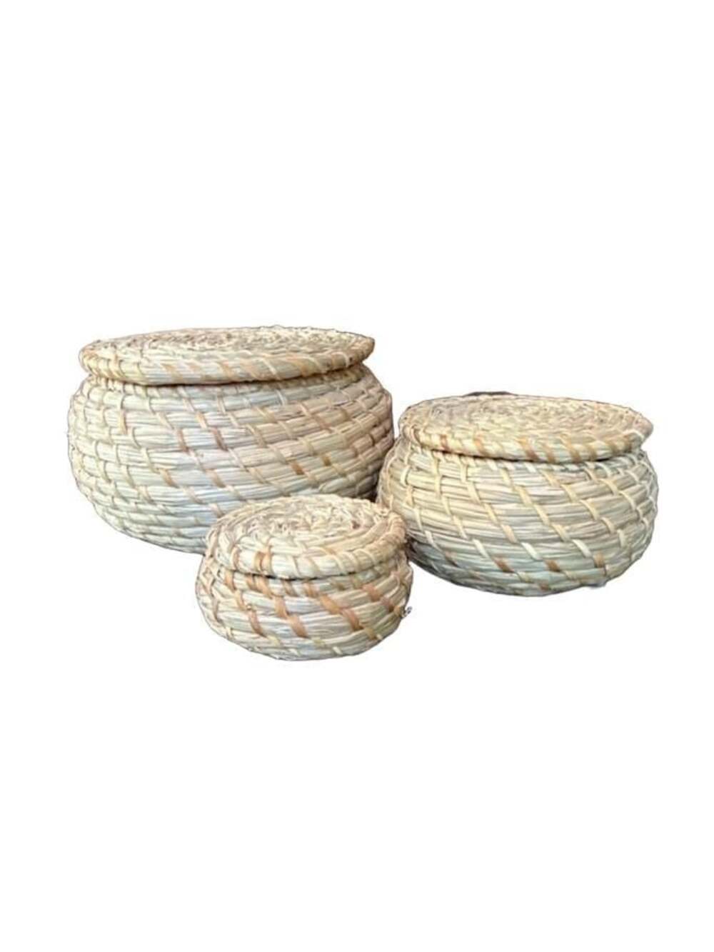 Set of 3 Woven Seagrass Lidded Nesting Baskets Round Storage Boxes